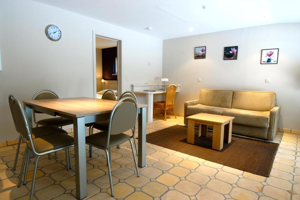 Hotel Le Joli Bois Waterloo Habitación foto